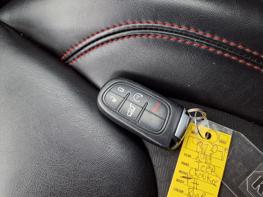 2019 Jeep Cherokee Trailhawk