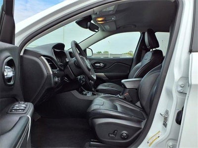 2022 Jeep Cherokee Latitude Lux