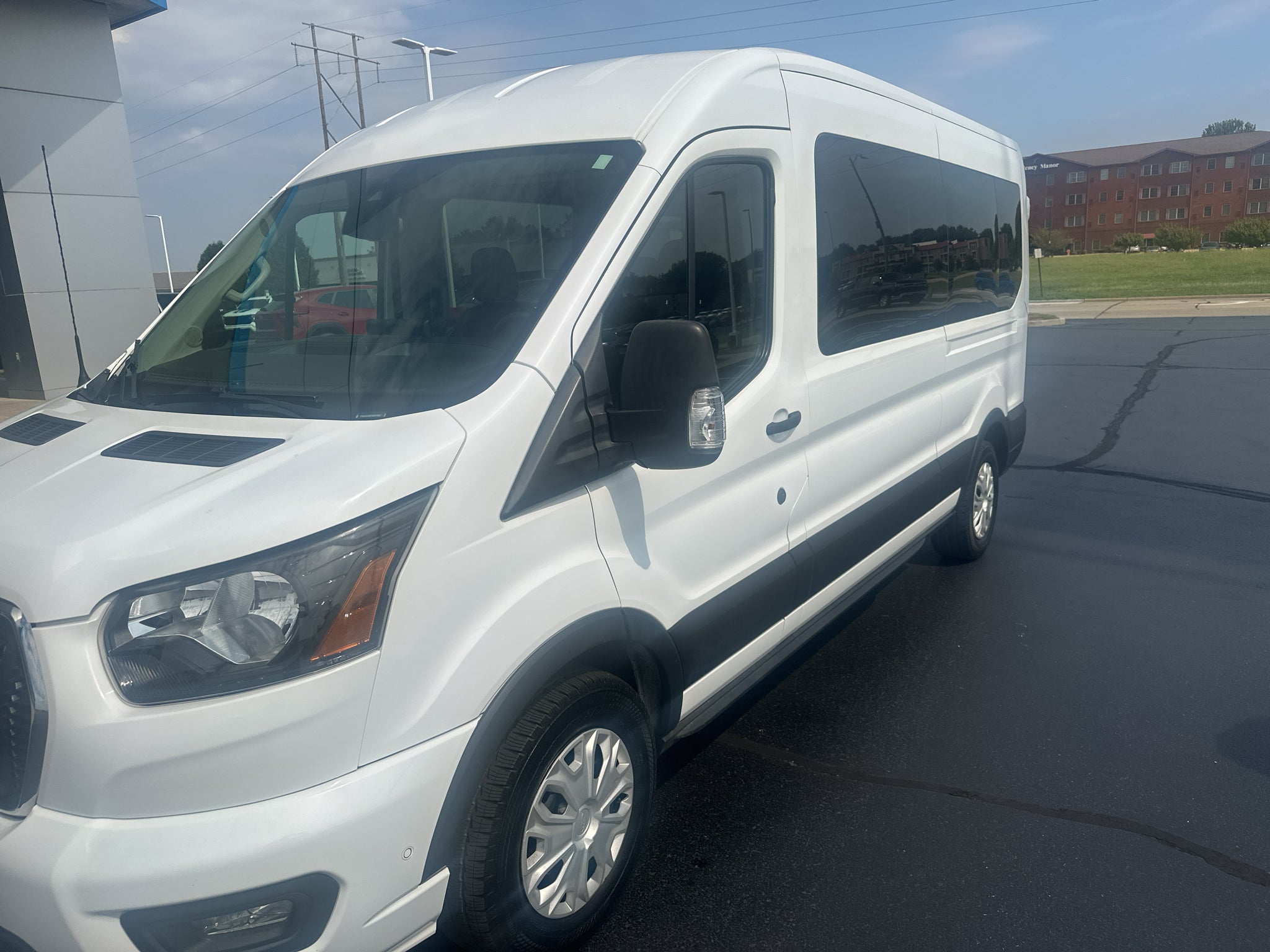 2023 Ford Transit Passenger Wagon XL