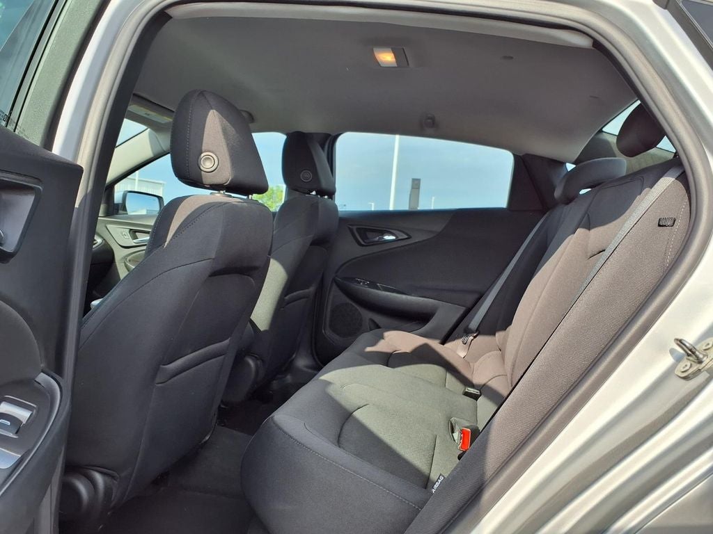 2021 Chevrolet Malibu LS