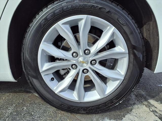 2025 Chevrolet Malibu LT