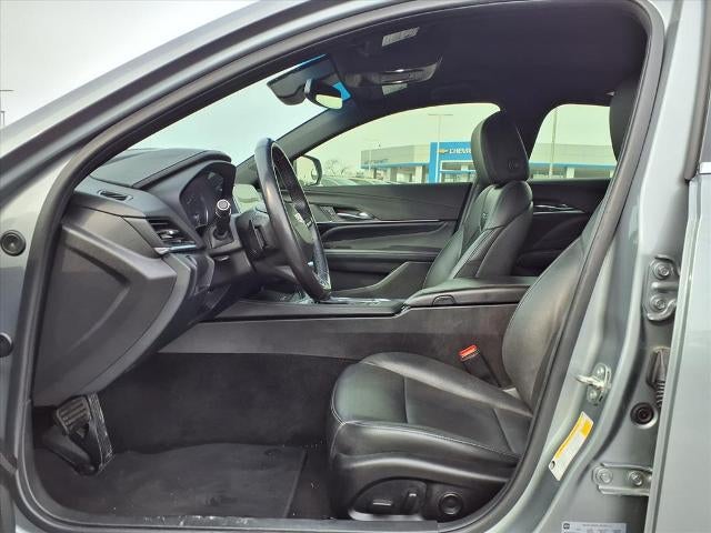 2023 Cadillac CT4 Premium Luxury