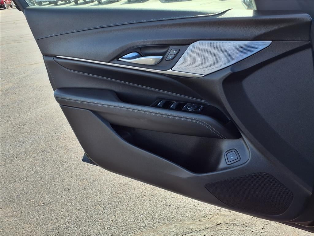 2023 Cadillac CT4 Luxury