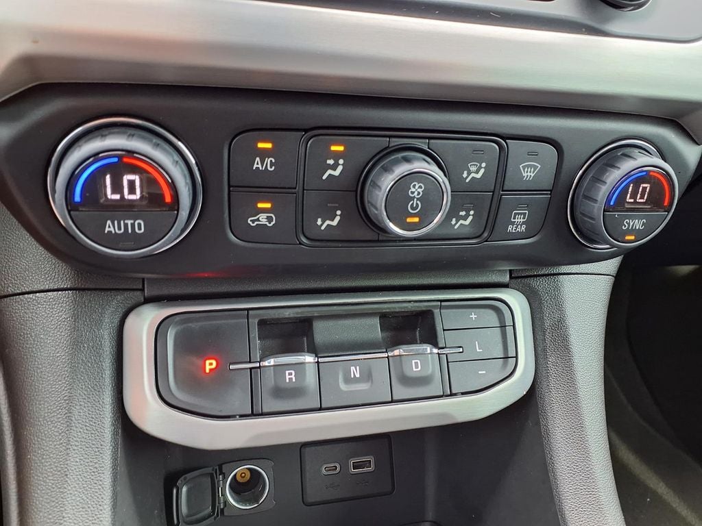 2022 GMC Acadia SLE