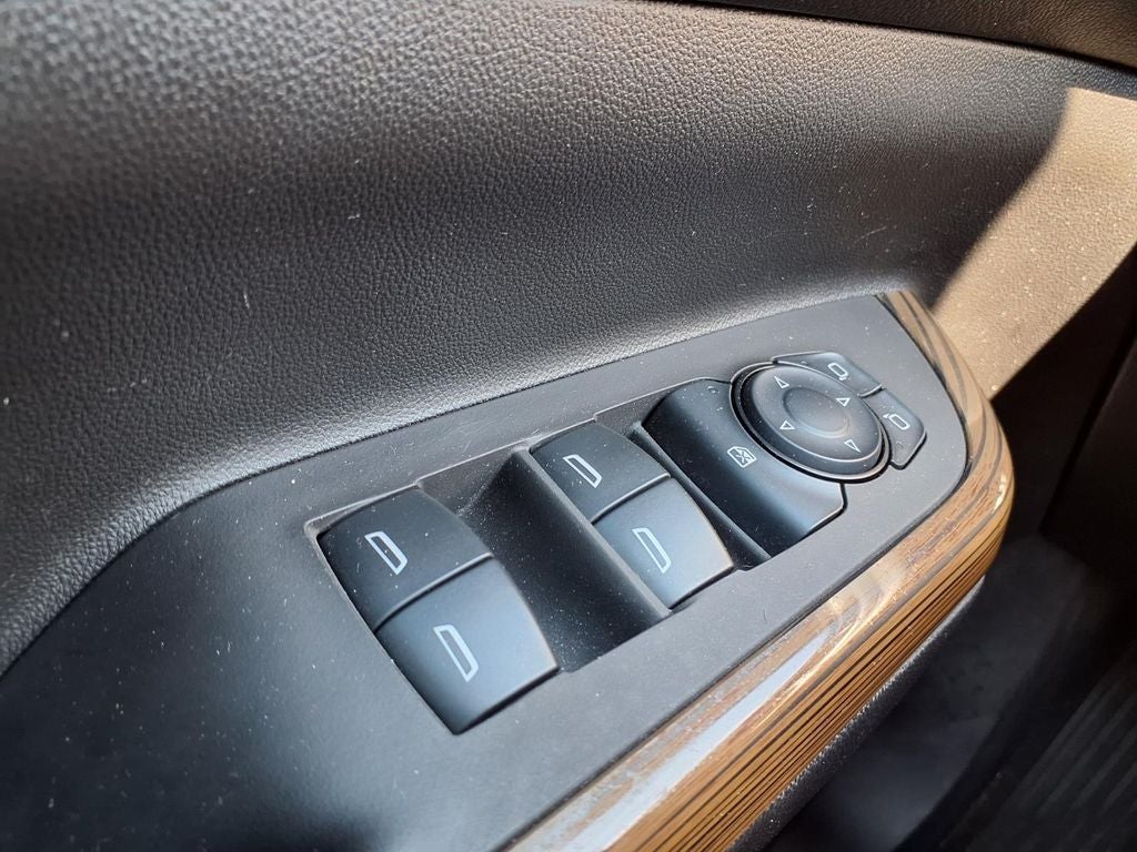 2017 GMC Acadia SLE