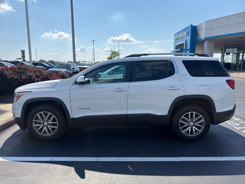 2017 GMC Acadia SLE