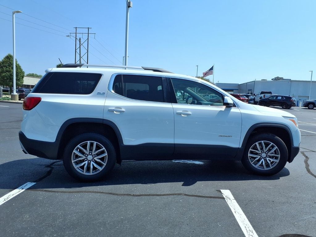 2017 GMC Acadia SLE