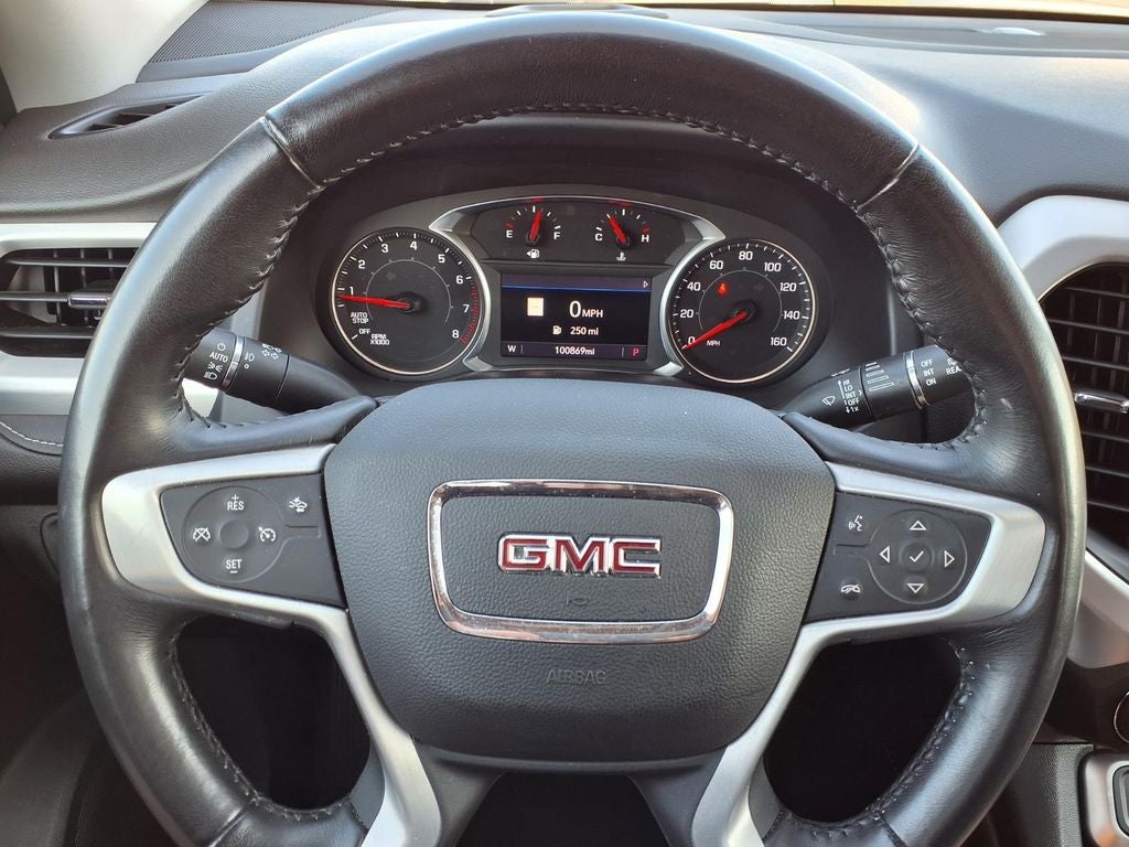 2022 GMC Acadia SLT