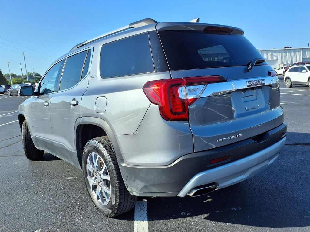 2022 GMC Acadia SLT