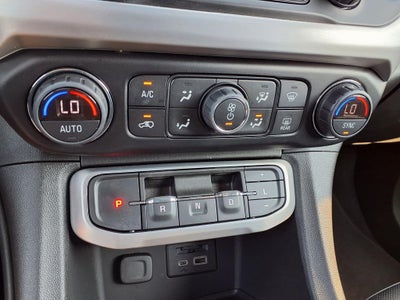 2022 GMC Acadia SLT