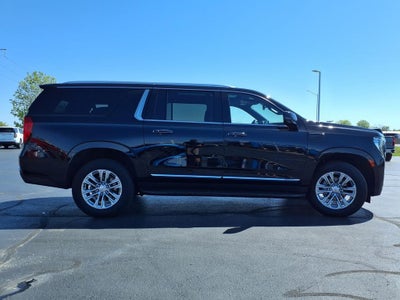 2023 GMC Yukon XL SLT