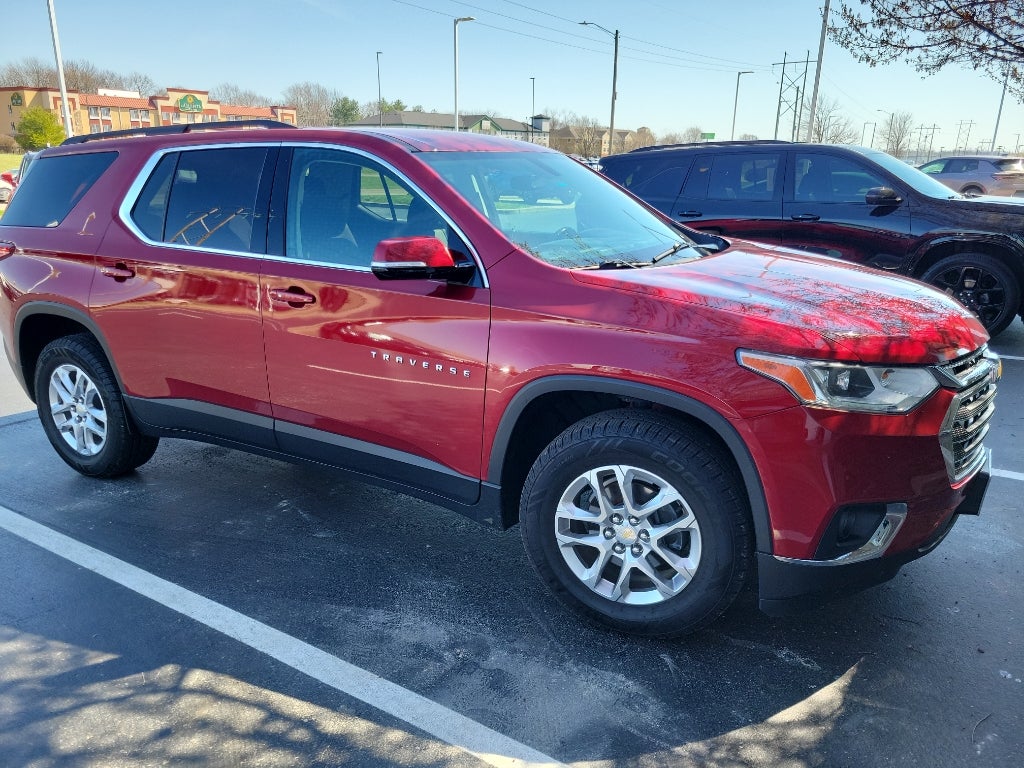 2020 Chevrolet Traverse LT Cloth