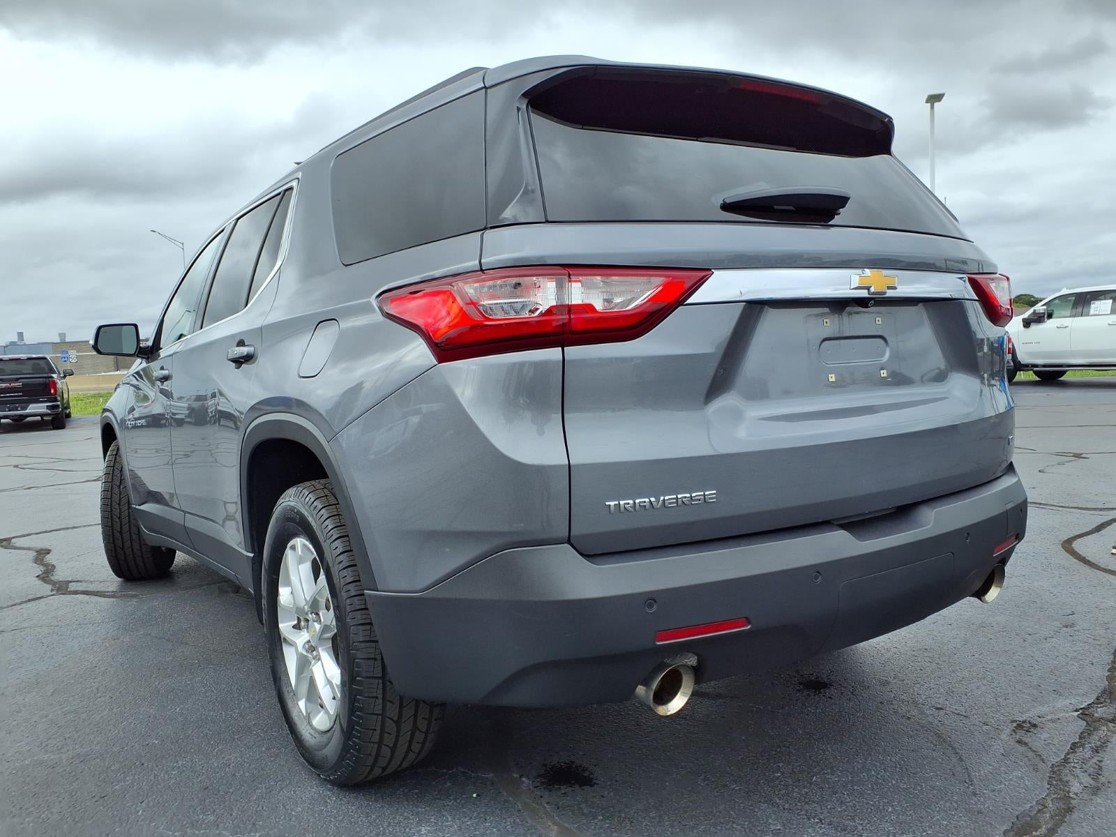 2020 Chevrolet Traverse LT Cloth