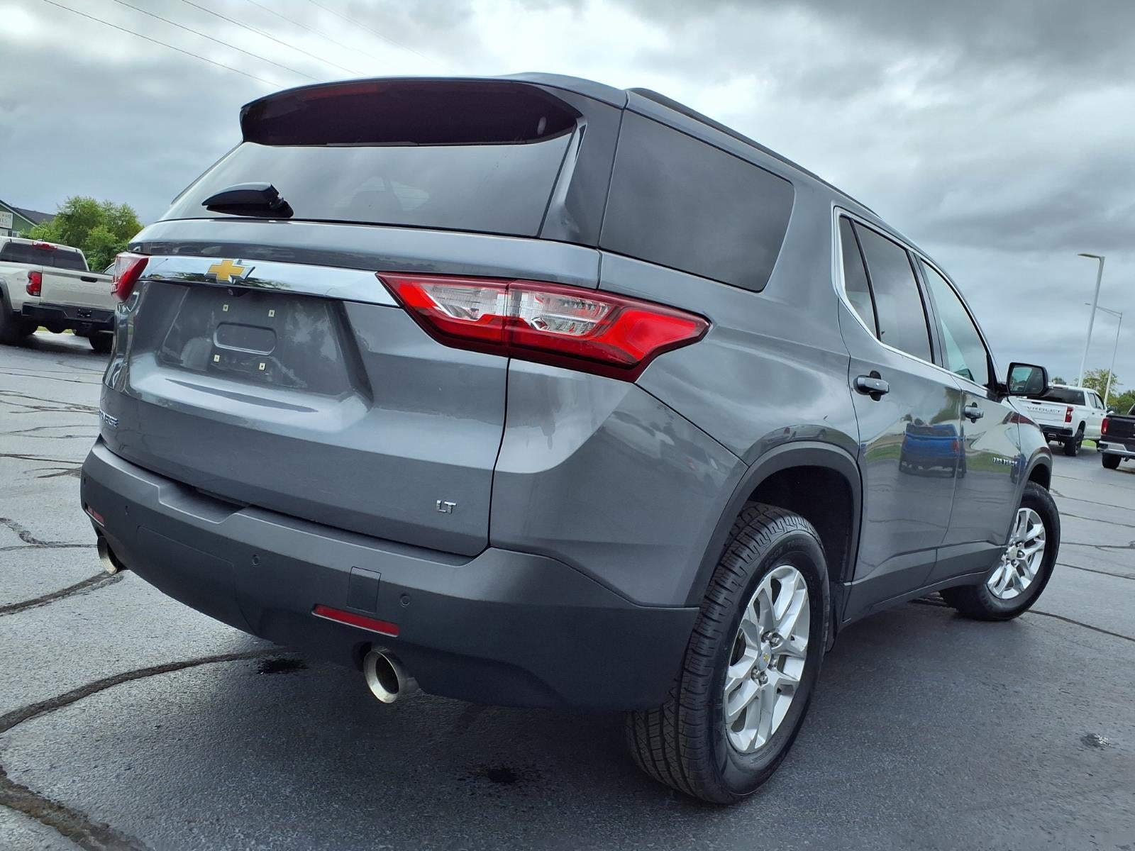 2020 Chevrolet Traverse LT Cloth