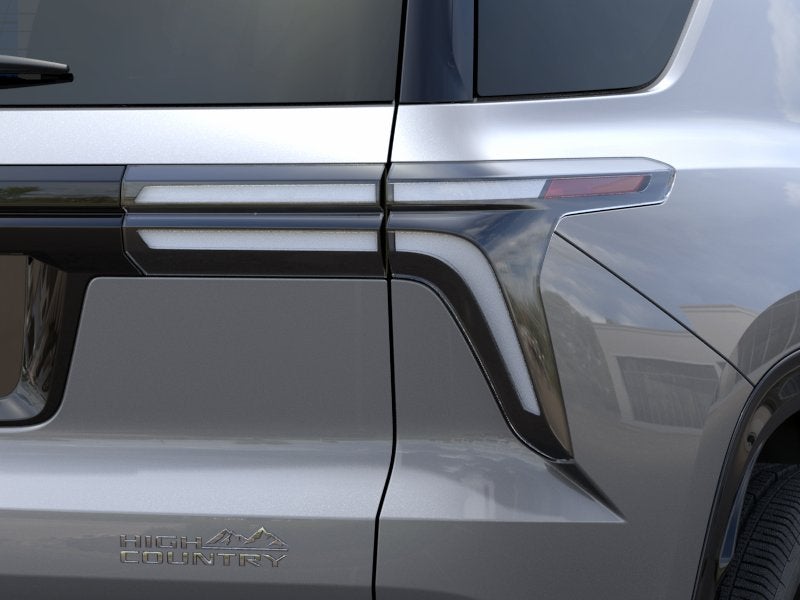 2027 Chevrolet Traverse FWD High Country
