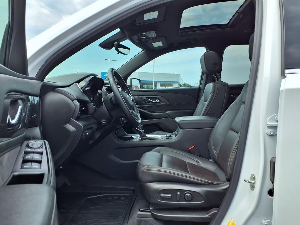 2023 Chevrolet Traverse High Country