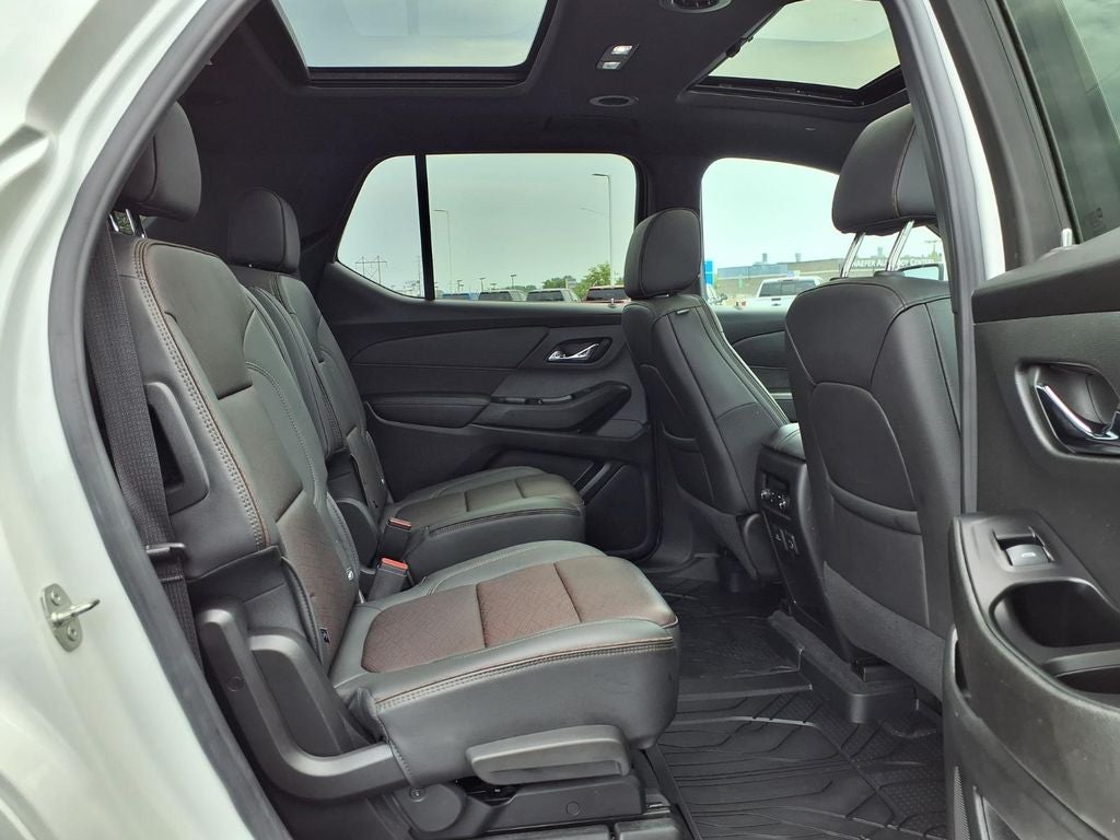 2023 Chevrolet Traverse High Country
