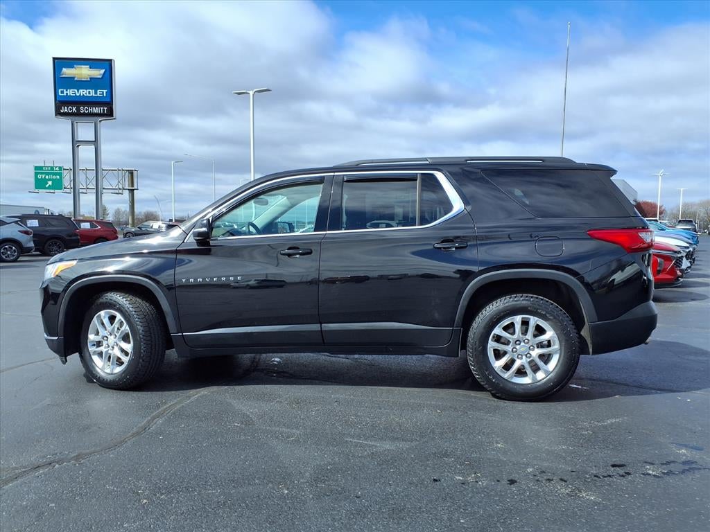 2021 Chevrolet Traverse LT Leather