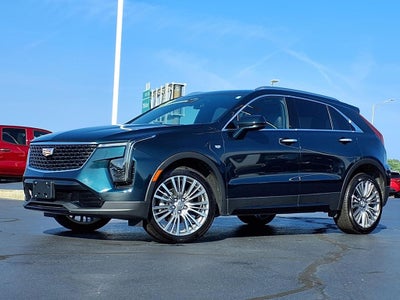 2024 Cadillac XT4 Premium Luxury