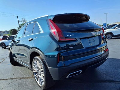 2024 Cadillac XT4 Premium Luxury