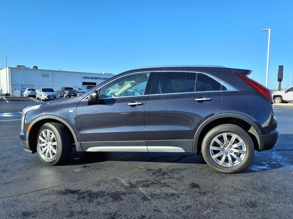 2023 Cadillac XT4 Premium Luxury