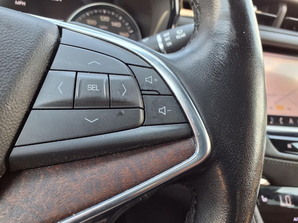 2020 Cadillac XT5 Premium Luxury FWD
