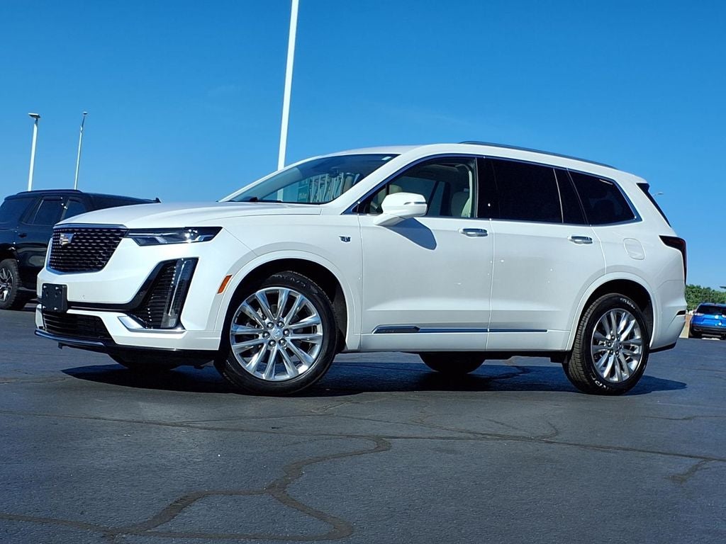 2023 Cadillac XT6 Premium Luxury