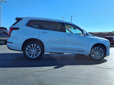 2023 Cadillac XT6 Premium Luxury