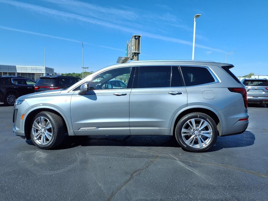 2023 Cadillac XT6 Premium Luxury