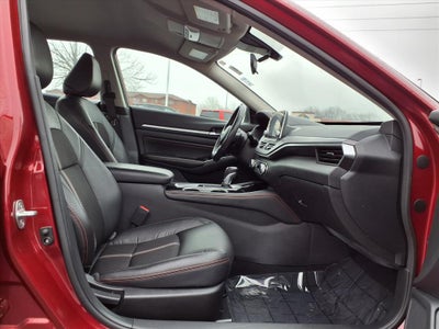 2023 Nissan Altima 2.5 SR