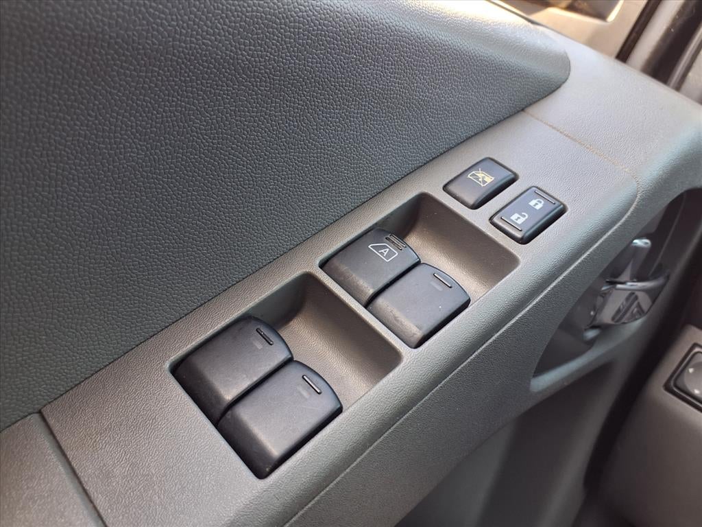 2012 Nissan Frontier SV