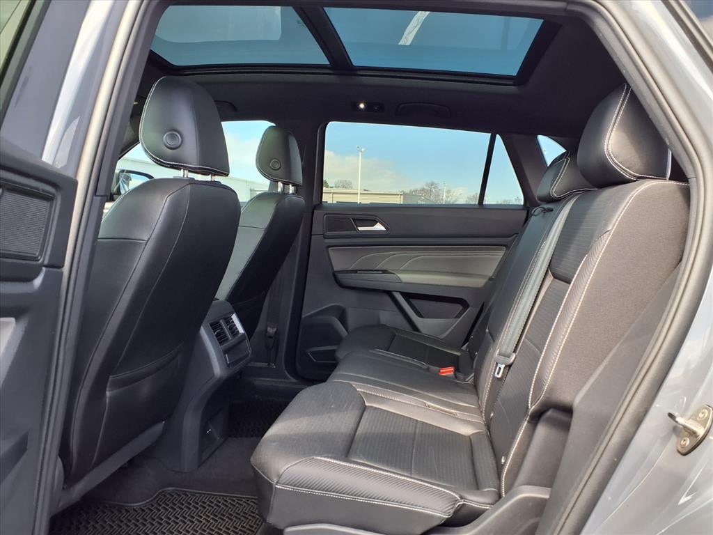 2021 Volkswagen Atlas Cross Sport 3.6L V6 SE w/Technology R-Line