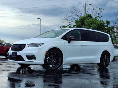 2025 Chrysler Pacifica Limited