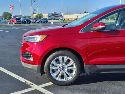2020 Ford Edge Titanium