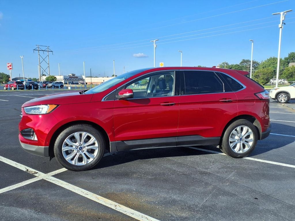 2020 Ford Edge Titanium