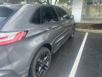 2022 Ford Edge ST