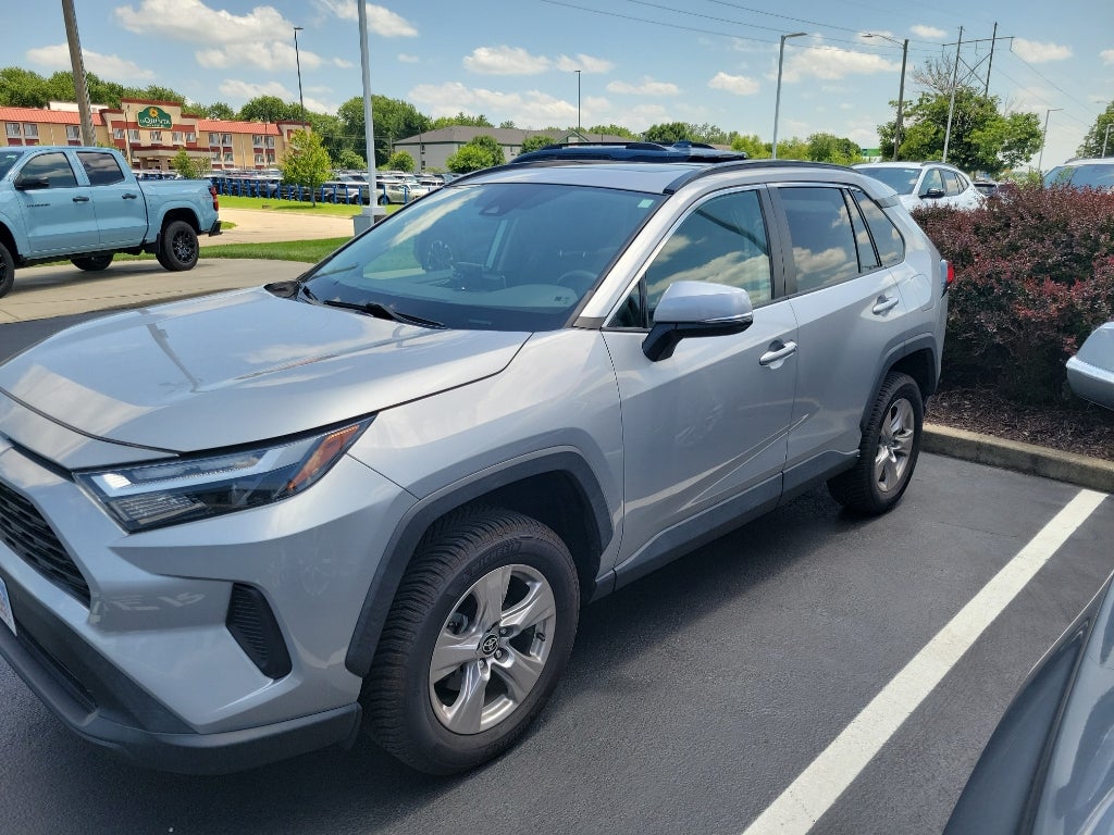 2023 Toyota RAV4 XLE