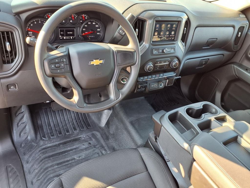 2025 Chevrolet Silverado 1500 WT