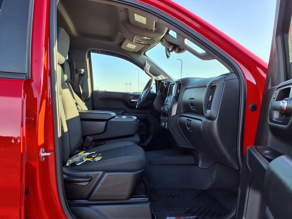 2022 Chevrolet Silverado 1500 Custom Trail Boss