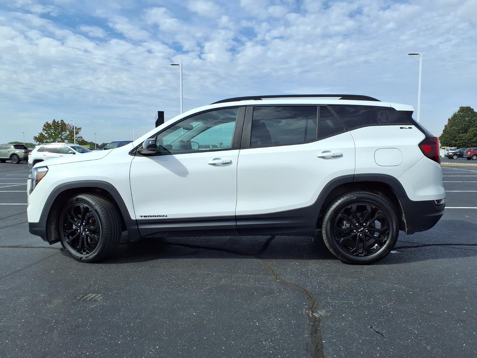 2022 GMC Terrain SLE