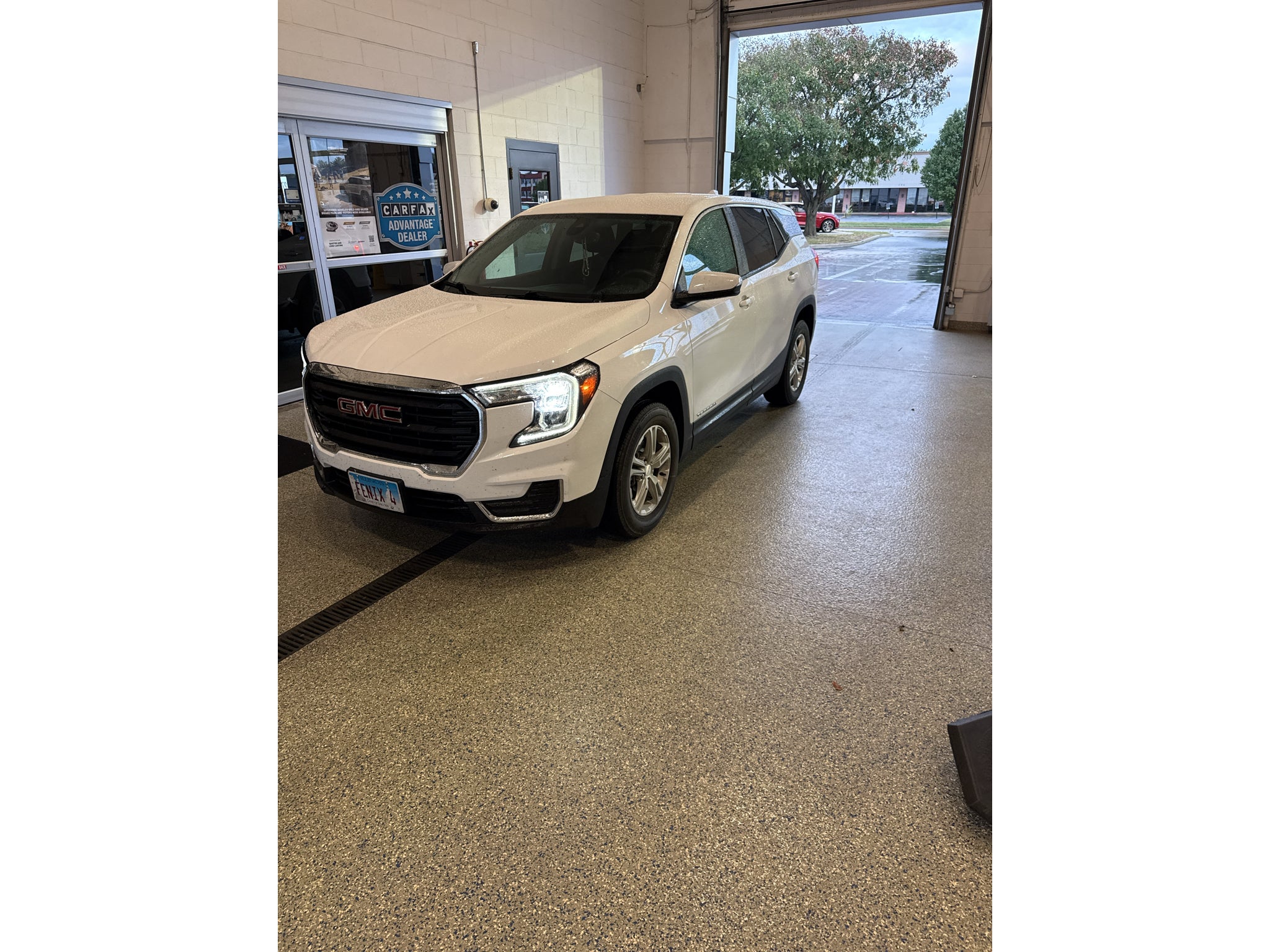 2023 GMC Terrain SLE