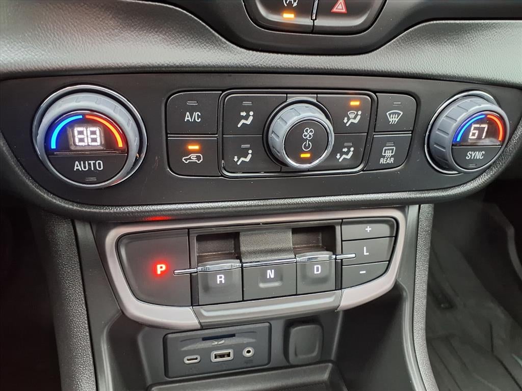 2023 GMC Terrain AT4