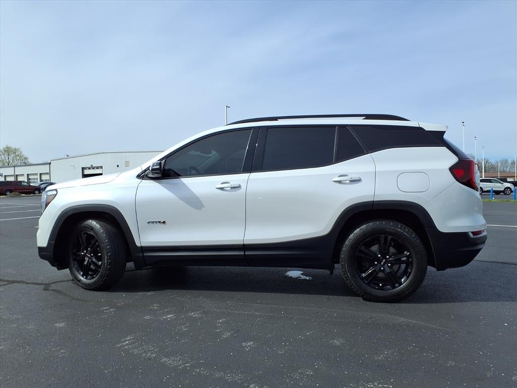 2022 GMC Terrain AT4
