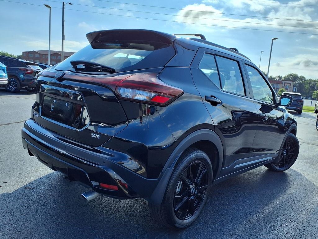 2024 Nissan Kicks SR