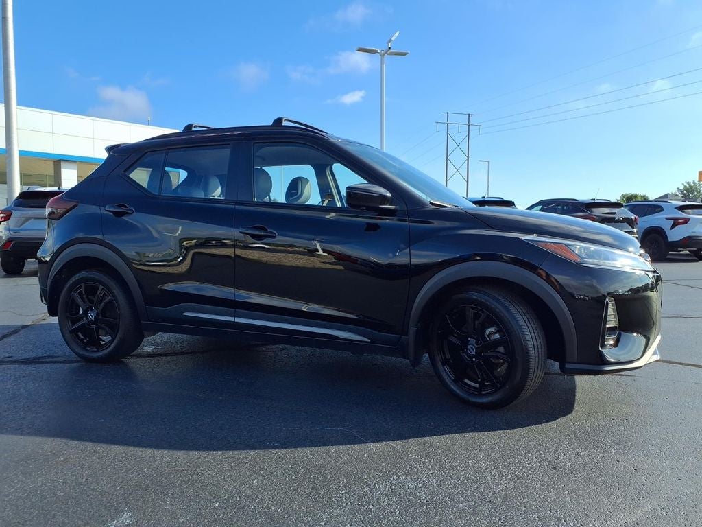 2024 Nissan Kicks SR