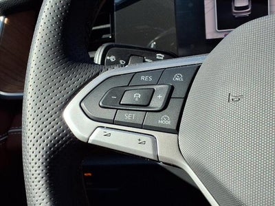 2025 Volkswagen Tiguan 2.0T SEL R-Line