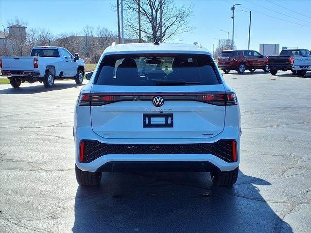 2025 Volkswagen Tiguan 2.0T SEL R-Line