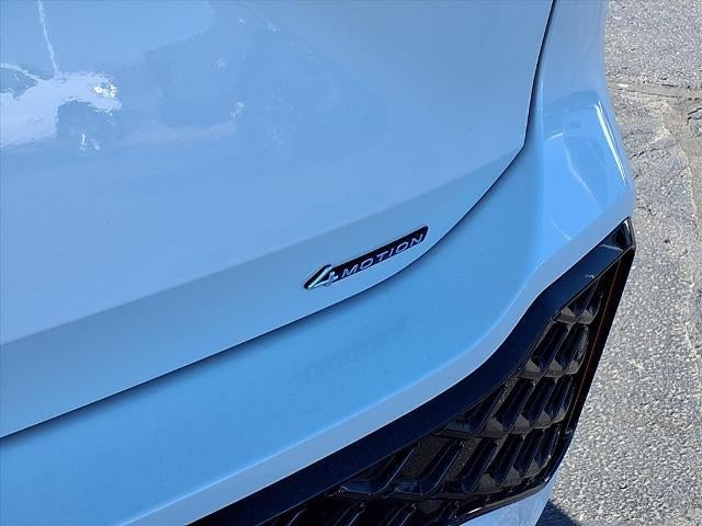 2025 Volkswagen Tiguan 2.0T SEL R-Line