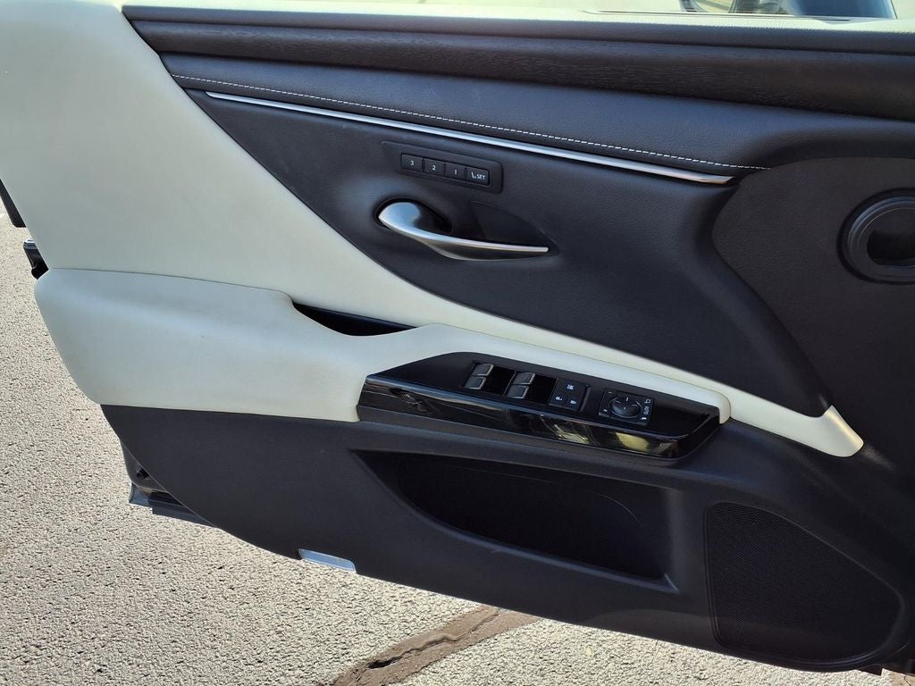 2022 Lexus ES ES 350