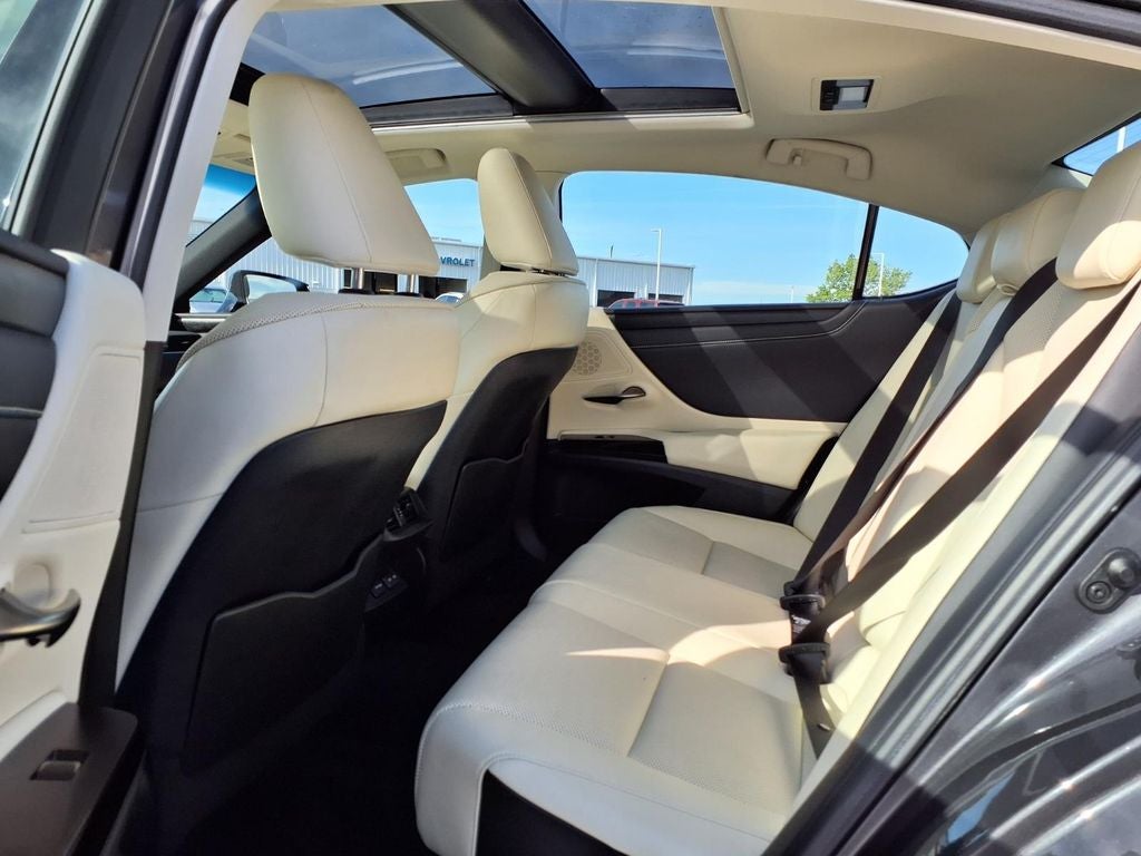 2022 Lexus ES ES 350